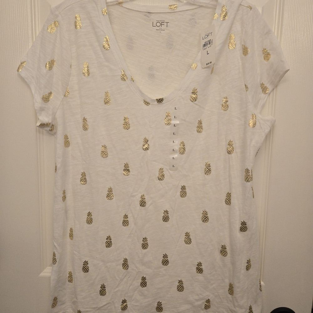 LOFT Short Sleeve Top with Gold Pineapple Print